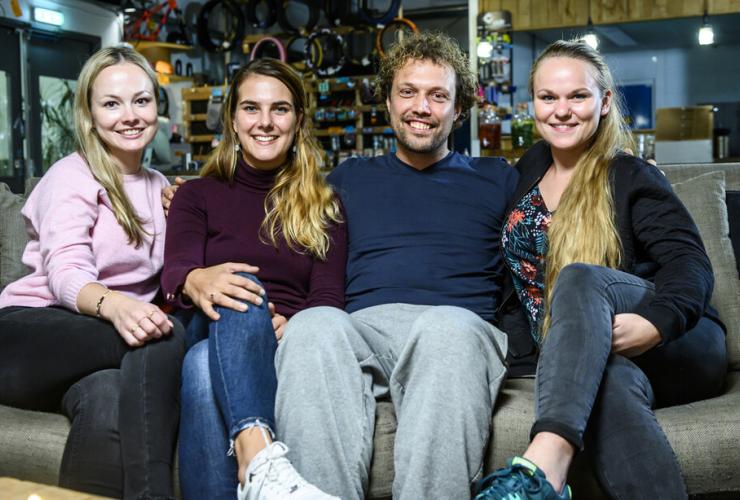 Boer Bastiaan met 3 dates