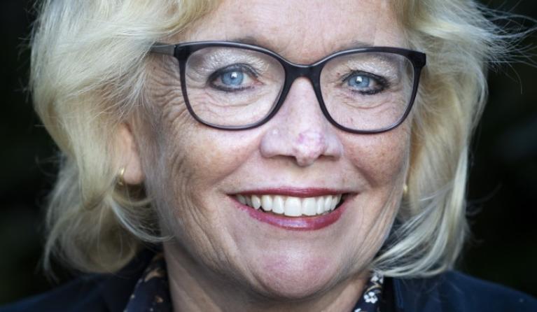 Dinie van Boer Hans - Boer zoekt vrouw 2021-2022