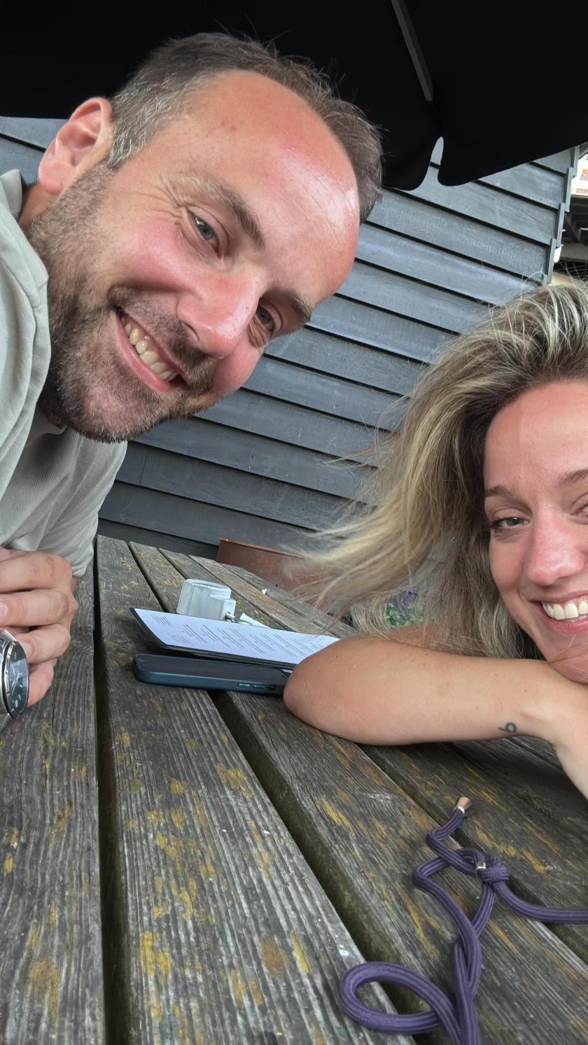 Roel en Simone Roel en Simone maken een selfie