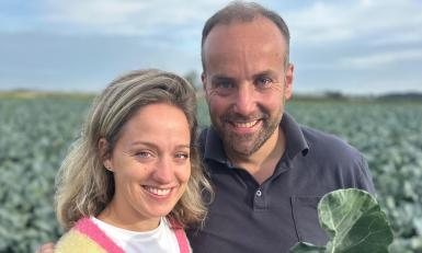 Roel en Simone in Onze boerderij: de oogst