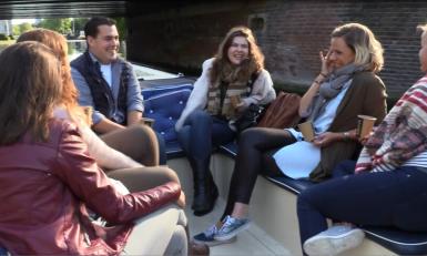 David ontvangt zijn dames voor de dagdate